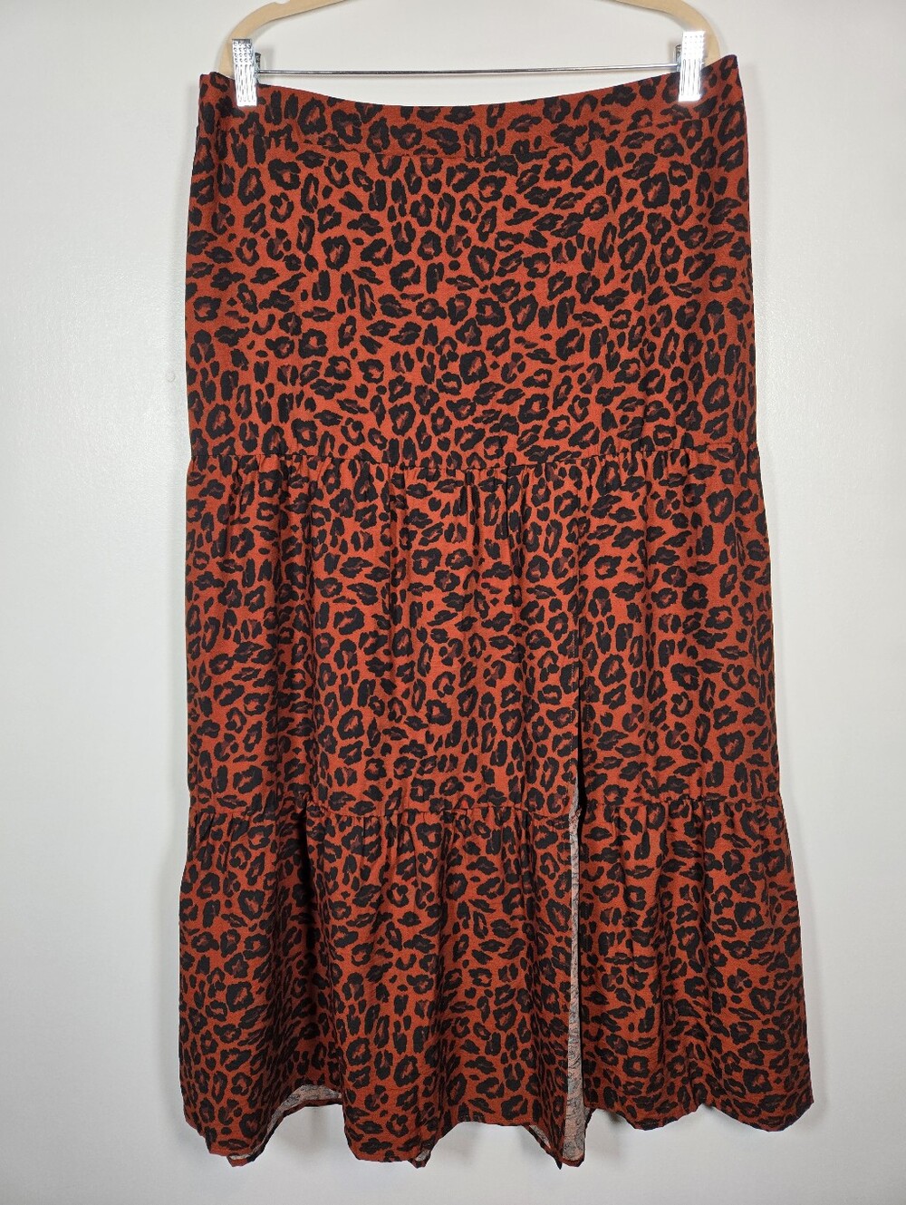 Nine West Leopard Print Tiered Long Skirt Size XL Pull On Elastic Waist